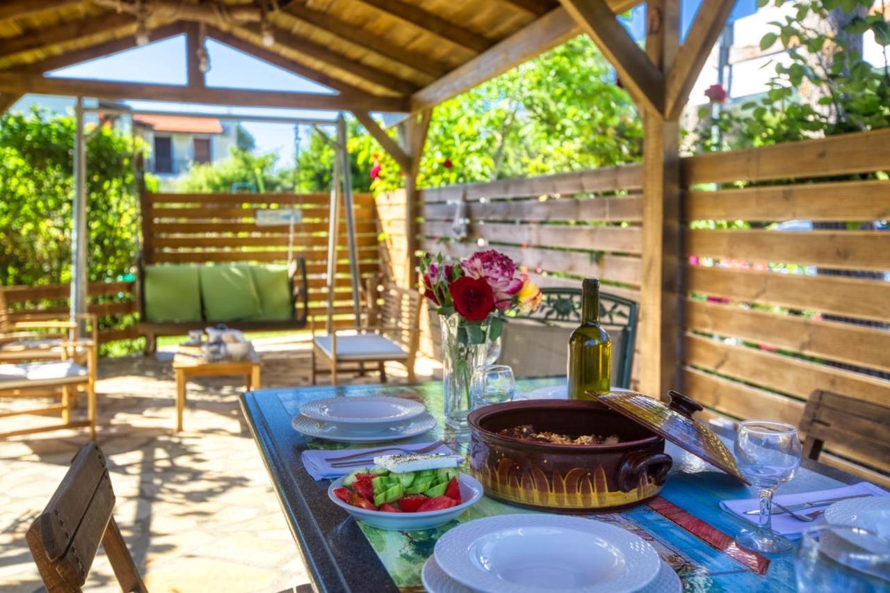 Christinas Lofts Apartment Agios Matthaios  Luaran gambar